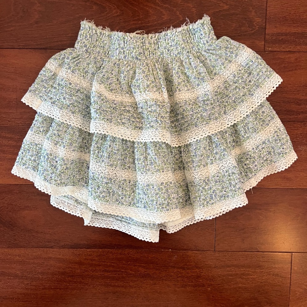 Aerie floral ruffle skirt